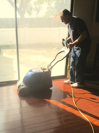 Long Beach Hardwood Floor Cleaning Experts